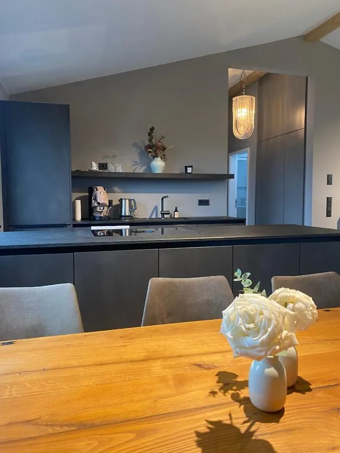 Moderne Ferienwohnung Stephanskirchen